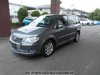 VOLKSWAGEN Golf Touran