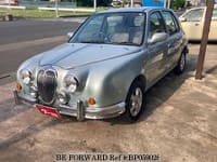 Mitsuoka Viewt