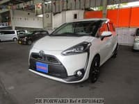 2017 TOYOTA SIENTA X