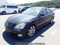 2004 TOYOTA CROWN