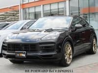 2022 PORSCHE CAYENNE