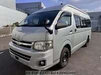 TOYOTA Hiace Wagon