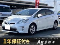 TOYOTA Prius PHV