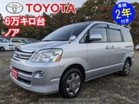 2005 TOYOTA NOAH 2.0X