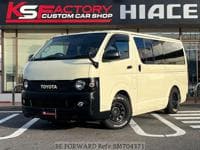 2011 TOYOTA HIACE VAN