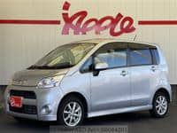 DAIHATSU Move Custom