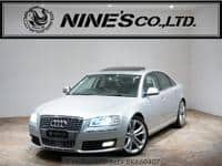 2009 AUDI S8