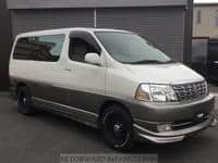 TOYOTA Grand Hiace