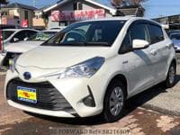 2017 TOYOTA VITZ HYBRID F