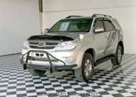 2005 TOYOTA FORTUNER 2.7