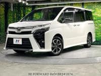 2018 TOYOTA VOXY ZS