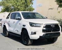 2015 TOYOTA HILUX SPORTS PICKUP SR5