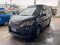 2011 NISSAN SERENA