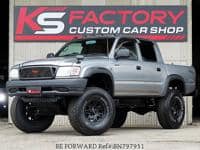 2002 TOYOTA HILUX SPORTS PICKUP