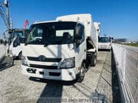 2019 HINO DUTRO