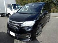 2013 NISSAN SERENA