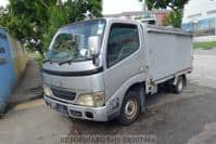 TOYOTA Dyna Truck