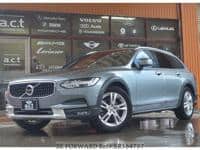 2018 VOLVO V90