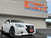 2014 TOYOTA CROWN HYBRID