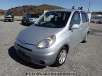 Used 2001 TOYOTA FUN CARGO BR592359 for Sale