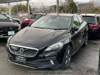 2015 VOLVO V40