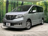 2011 NISSAN SERENA