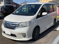 2011 NISSAN SERENA