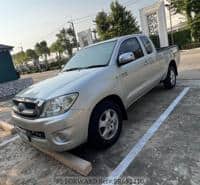 2009 TOYOTA HILUX 2.7