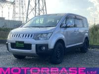 2008 MITSUBISHI DELICA D5