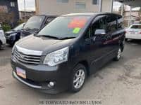 2013 TOYOTA NOAH