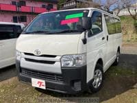 TOYOTA Regiusace Van