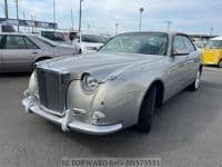 Mitsuoka Galue-II