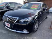 2014 TOYOTA CROWN MAJESTA