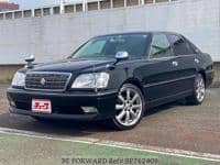 2001 TOYOTA CROWN SEDAN