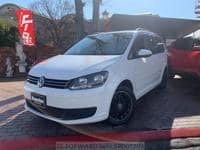 VOLKSWAGEN Golf Touran