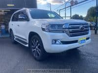 2017 TOYOTA LAND CRUISER