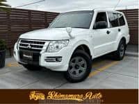 2017 MITSUBISHI PAJERO