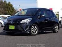 2017 TOYOTA VITZ HYBRID F