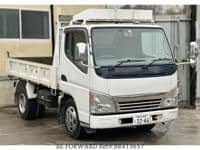 2004 MITSUBISHI CANTER