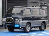 MITSUBISHI Delica Starwagon