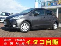 2017 TOYOTA VITZ