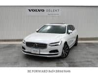 2023 VOLVO V90