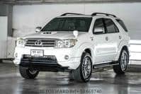 2010 TOYOTA FORTUNER 3.0