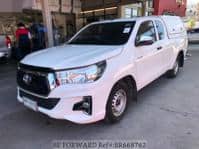 2019 TOYOTA HILUX 2.4