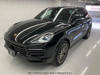 2022 PORSCHE CAYENNE