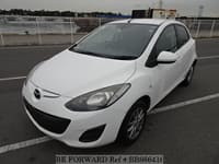 2014 MAZDA DEMIO 13C