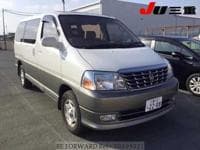 TOYOTA Grand Hiace