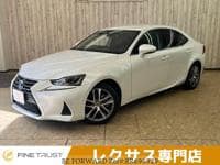 2017 LEXUS IS