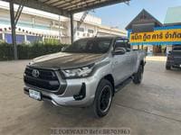 2021 TOYOTA HILUX 2.4