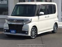 DAIHATSU Tanto Custom